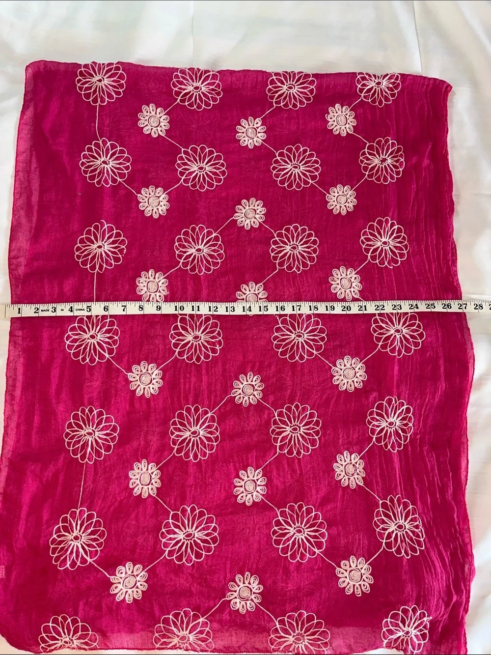 Embroidered Pink and White Oblong Scarf‎